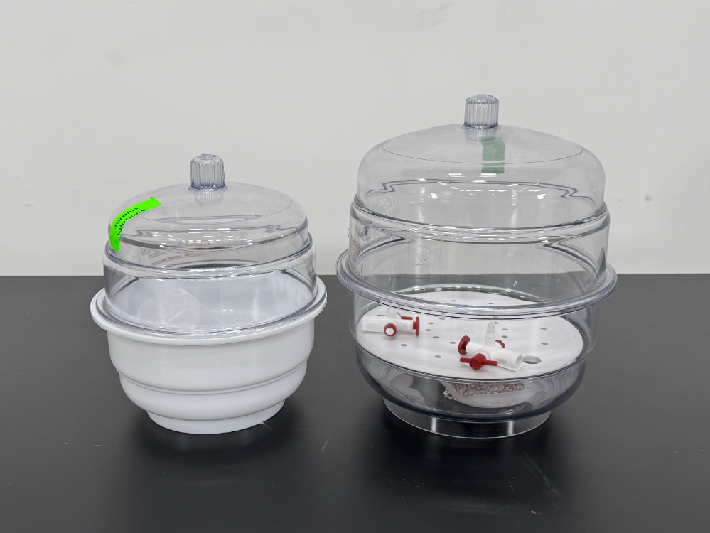 Image of Lot Of Desicattors - Quantity 2